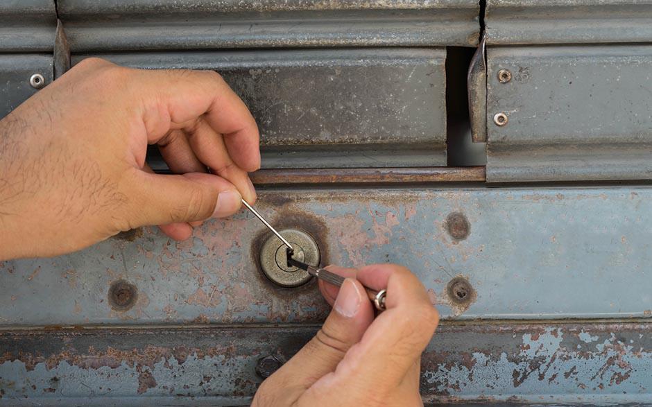 artisans serruriers qualifiés Fontenay-sous-Bois